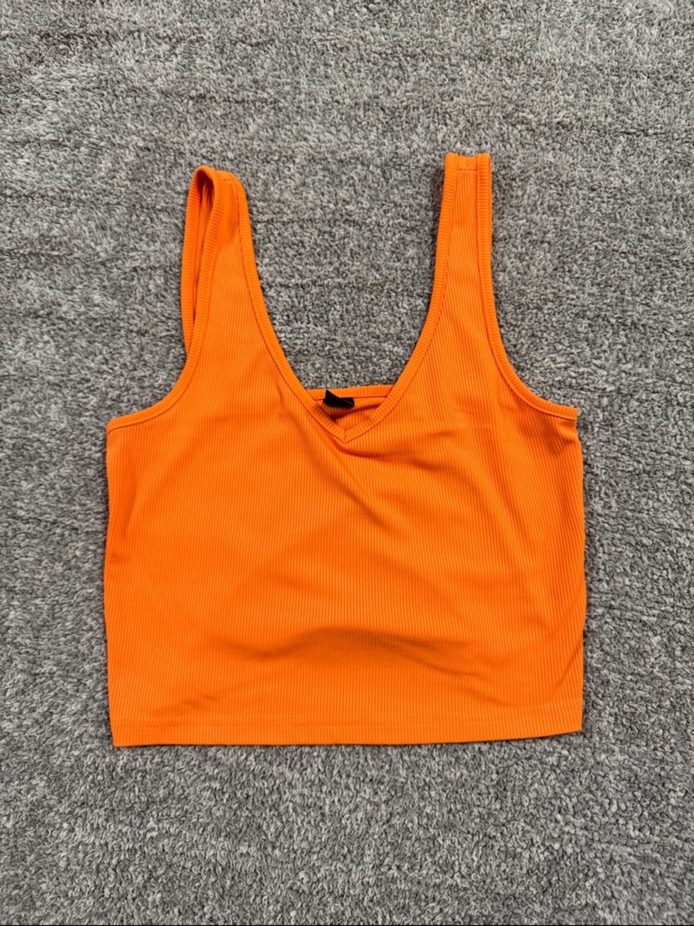 SHEIN Orange Ribbed V-Neck Cropped Tank